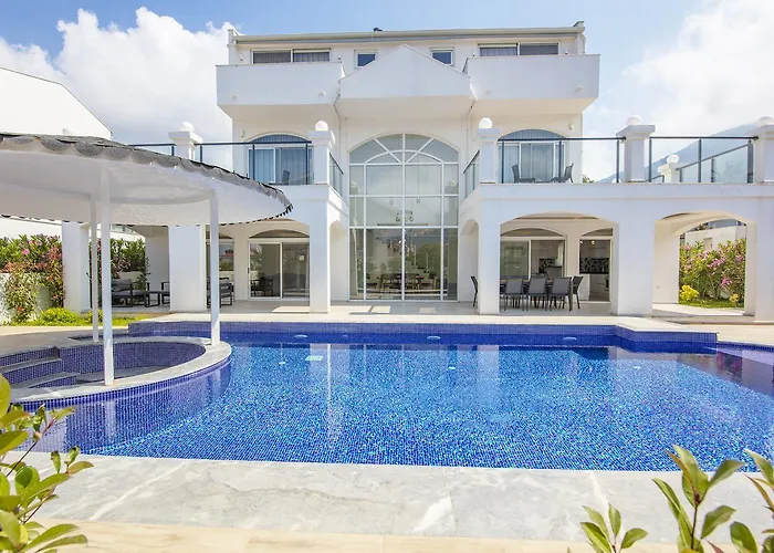 Orka World 1 Vilă Oludeniz